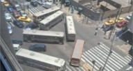 Paro de transportistas: buses bloquean la avenida Abancay en el Cercado de Lima 