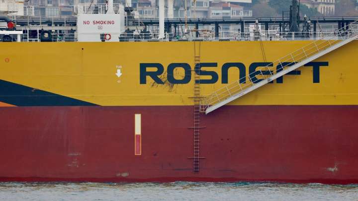 Chinese oil majors halt Russian oil buys after US sanctions: Report
