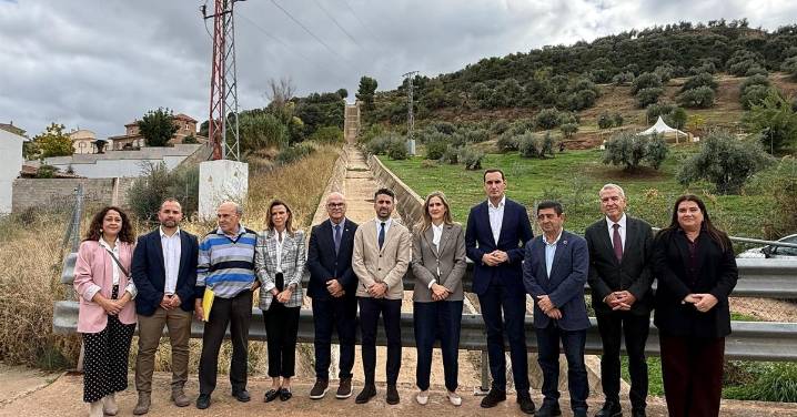 Aagesen pide, "más allá de colores políticos", sumar esfuerzos para afrontar la "gran amenaza" del cambio climático