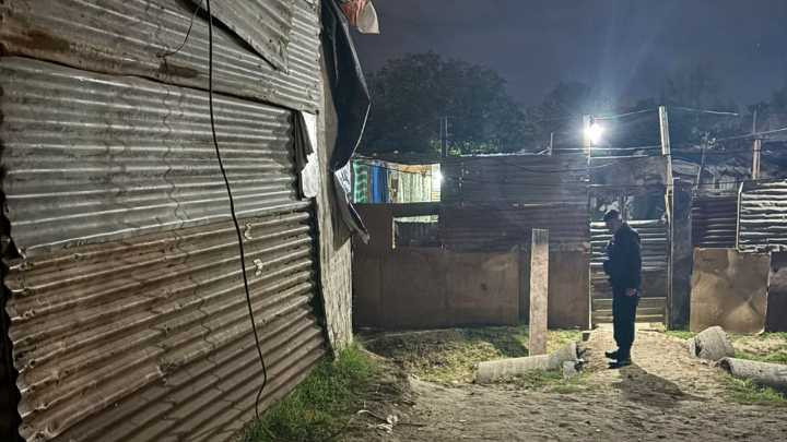 Una mujer murió y otras dos personas resultaron heridas en confuso tiroteo