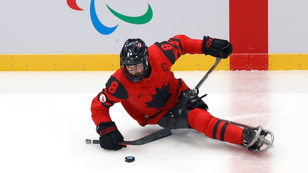McGregor's hat trick powers Canada past Italy and into Para Hockey Cup final