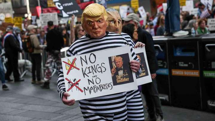 Nueva York se Hace Presente en Manifestaciones Masivas Contra Donald Trump
