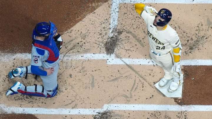 Brewers y Cubs, establecen récords en 1er inning