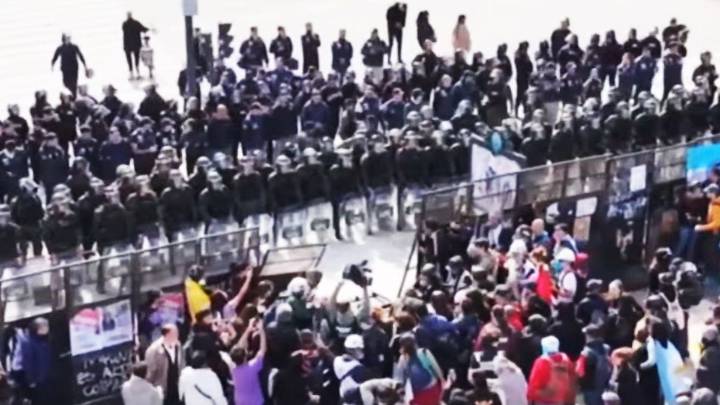 Tensión en el Congreso por la marcha de jubilados: el desmedido megaoperativo de Bullrich