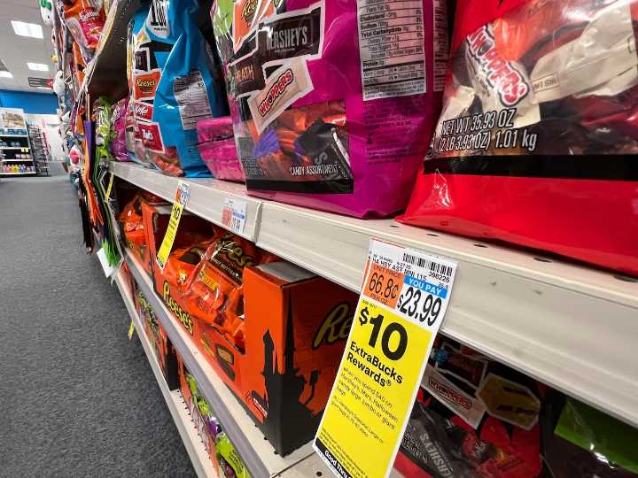 Expect horrifyingly high Halloween candy prices this year. Here’s why