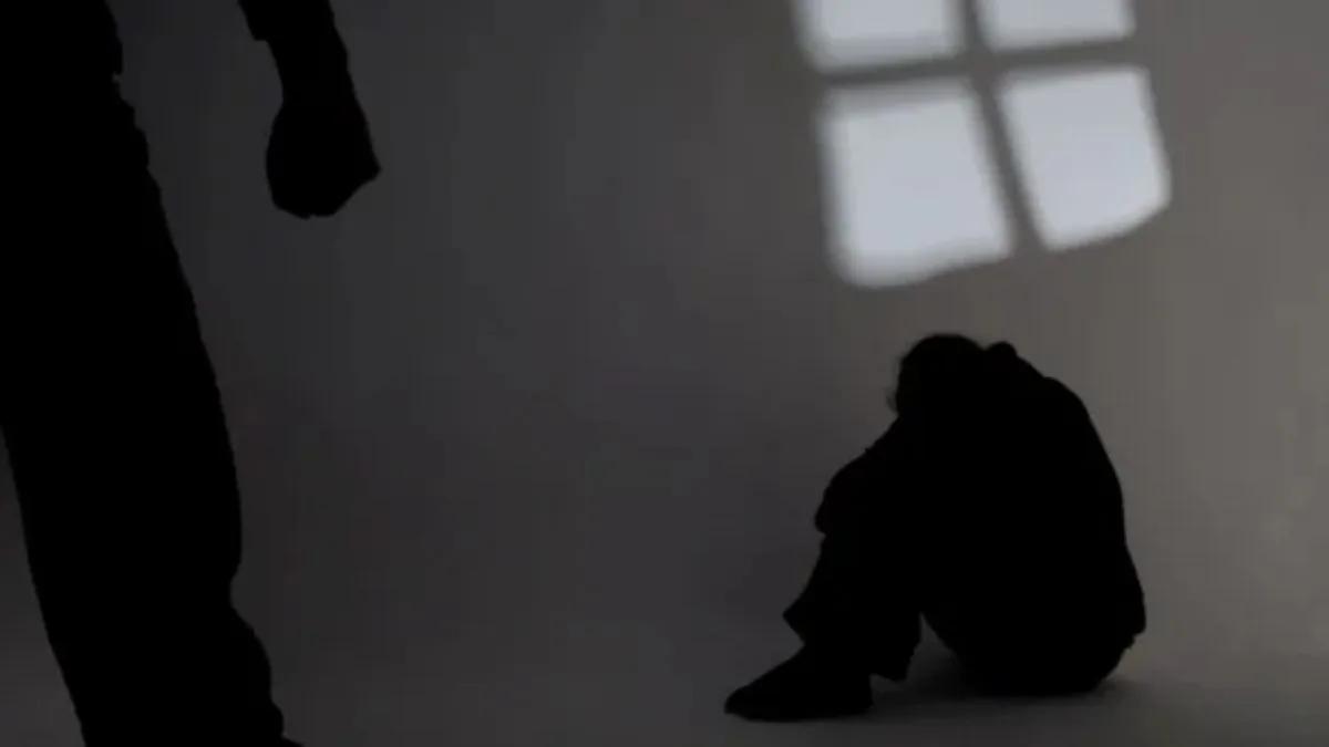 Woman journalist harassed and attacked during terrifying car chase in Noida