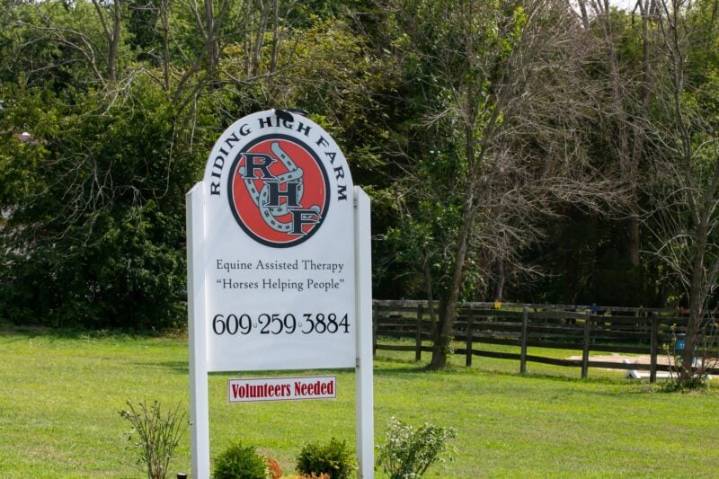 Jackson Commission for the Disabled enjoys hands-on visit to Riding High Farm