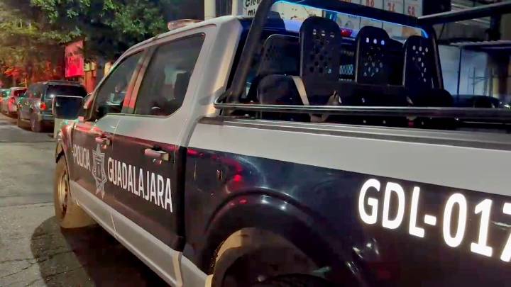 Buscaba una cita y resultó acuchillado. Hombre es asaltado por persona que conoció en una aplicación en Guadalajara