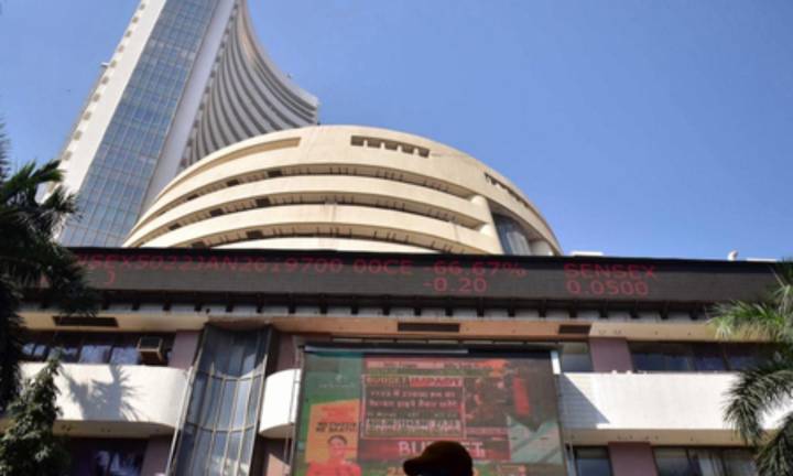 Indian stock market opens flat amid mixed global cues