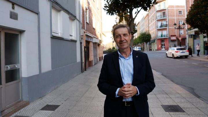 Oviedo a pie de calle: El Vallobín del niño que aprendió "a no mirar para otro lado"