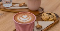 Seis cafeterías de Málaga que te harán olvidar Starbucks y celebrar el Día del Café como se merece: una está entre las mejores del mundo