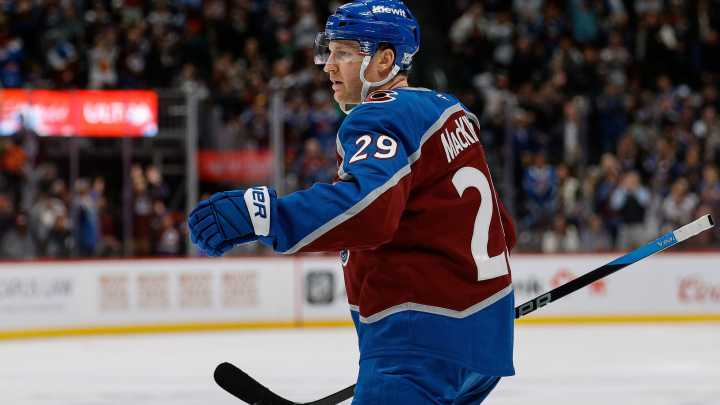 Avalanche at Golden Knights odds, picks and predictions