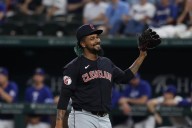 Emmanuel Clase no viene con los Tiburones: Cleveland dice no a La Guaira