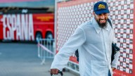 Borja Iglesias: "Ojalá se metan delante de una portería con una bandera de Palestina y me anulen el gol"
