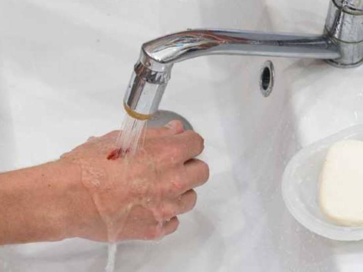 Alarma sanitaria en Washington: escuelas públicas registraron altos niveles de plomo en agua potable
