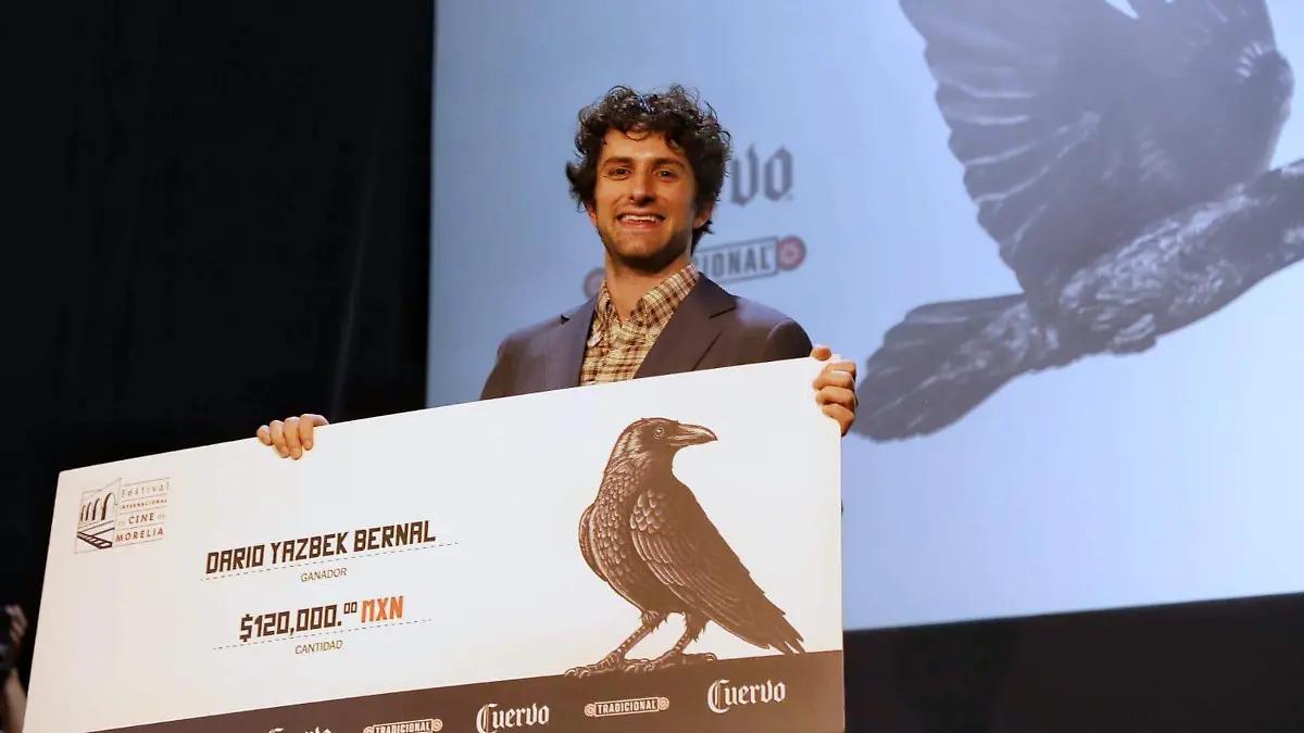 Darío Yazbek anuncia inversión tras recibir premio en el Festival Internacional de Cine Morelia