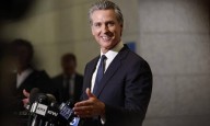 Newsom considerará candidatura a la Casa Blanca tras elecciones legislativas de 2026