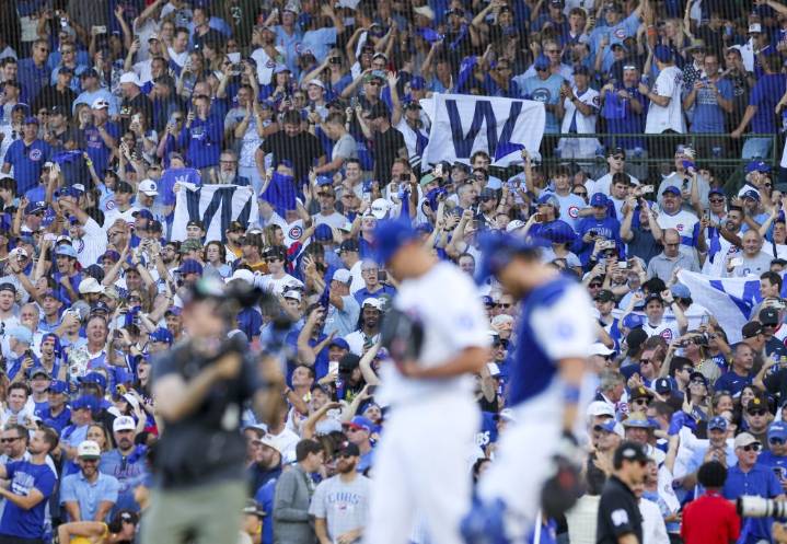 Opinion: Sports betting turns October baseball into a commodity
