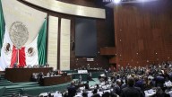 Despiden diputados a 30 empleados