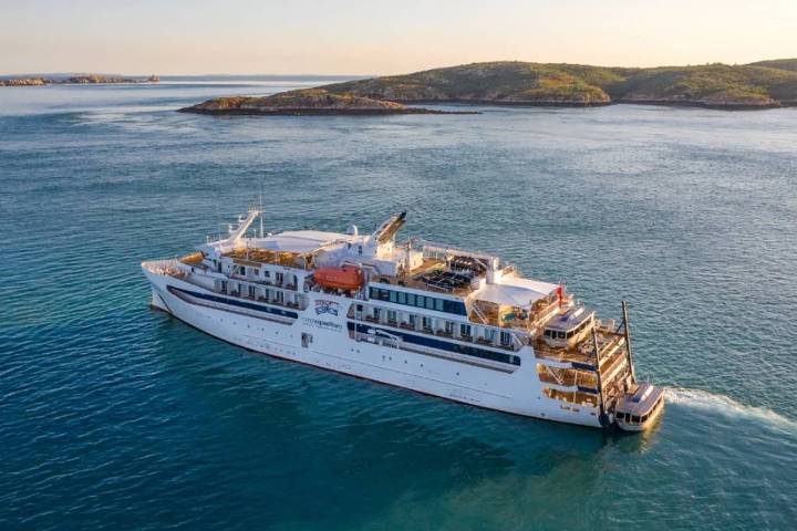 Muere una mujer de 80 años olvidada en una isla desierta durante una excursión de un crucero de lujo por Australia