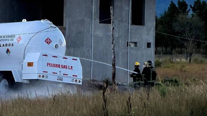 Fuga de gas en Xaloztoc provoca alarma entre vecinos; emergencia fue controlada