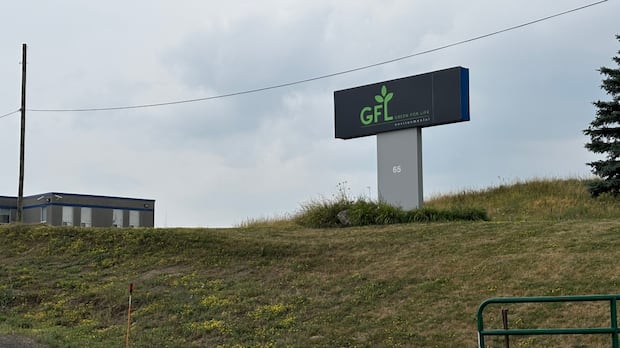 New school close to stinky Stoney Creek landfill must find a new site, Ministry of Education says