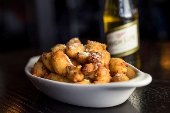 18 Spots for Fried Cheese Curds in Milwaukee