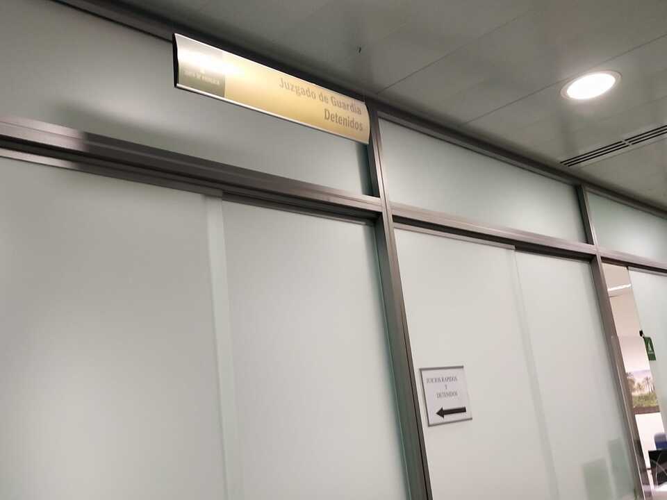 Prisión provisional para un hombre acusado agredir sexualmente a una mujer tras conocerla en Tinder