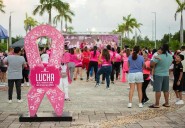 Aguakan organiza “Gran Zumbatón Rosa” en Cancún por salud y conciencia