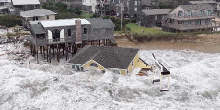 VIDEO: Drone captures homes along North Carolina's Outer Banks collapsing into Atlantic