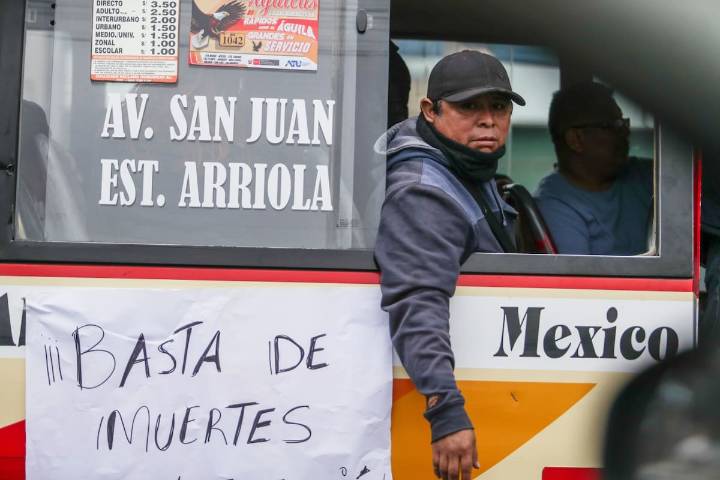 "Basta de muertos". Transportistas paralizan Perú ante una ola de asesinatos y extorsiones