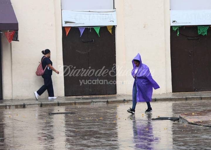 Melissa llegaría a huracán mayor en el Caribe; Calor y chubascos para la Península de Yucatán