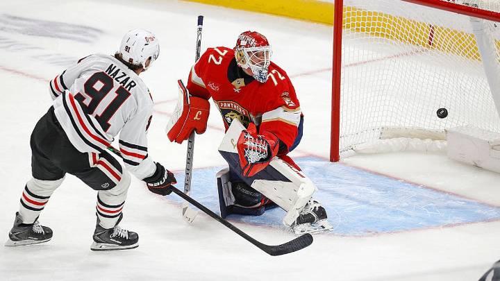 Boqvist scores go-ahead goal as Cup champ Panthers beat Blackhawks 3