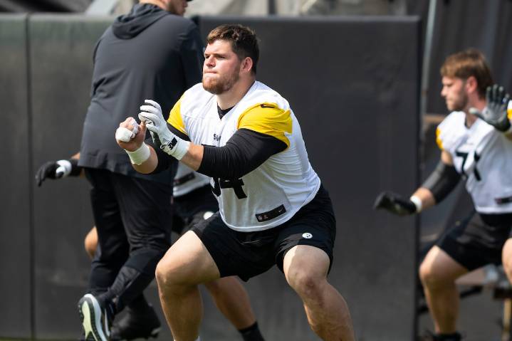 Zach Frazier returns to Steelers practice with nagging calf injury