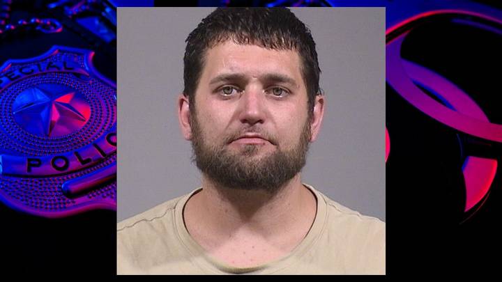 Warren man accused of leaving teen, infant alone while using drugs