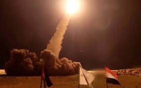 Yemen lanza misil hipersónico con múltiples ojivas que alcanza objetivos israelíes
