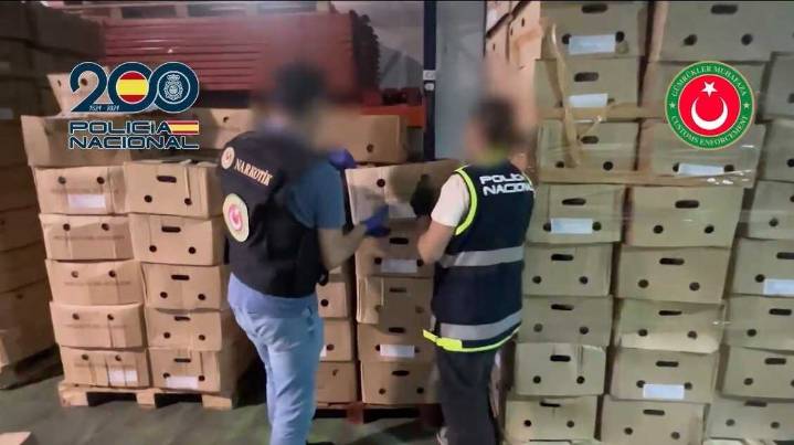Descubren ruta de cocaína Ecuador-Turquía-España y detienen a 3 personas