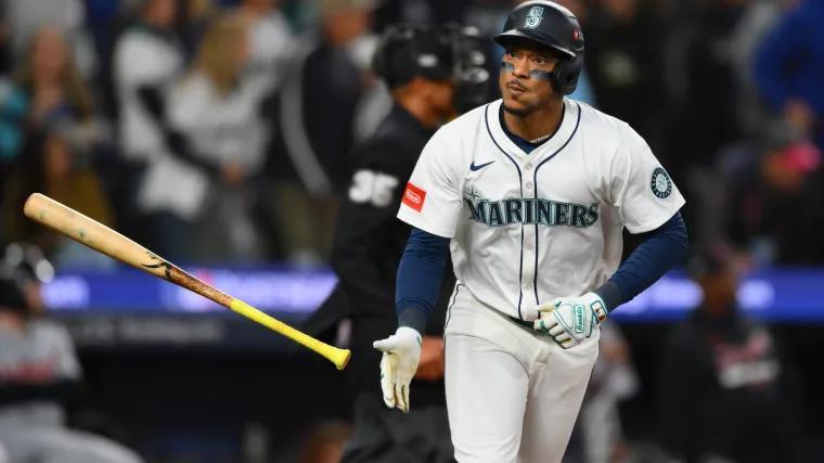 Mariners' Jorge Polanco exemplifies a playoff superhero for Seattle