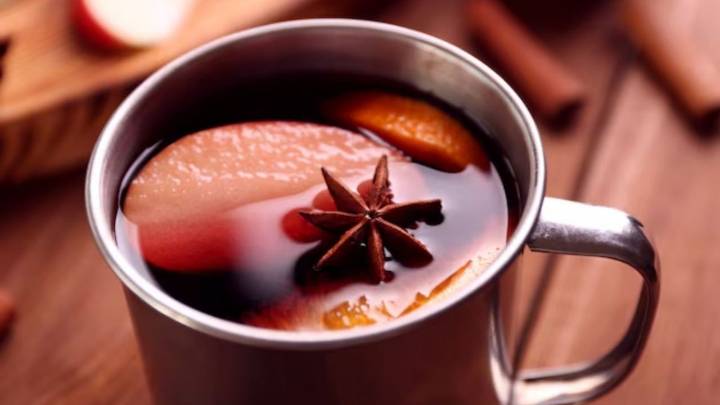 La receta definitiva y más deliciosa para preparar vino caliente y disfrutar de los días fríos del fin de semana