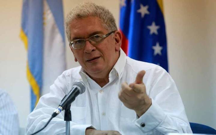 Daza advirtió que no aceptarán atropellos contra venezolanos en Trinidad y Tobago