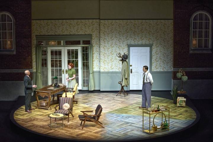 Set design breathes life into Theatre Calgary’s “Dial M for Murder”