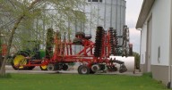 Iowa farmers brace for tough harvest as trade war cuts off key markets