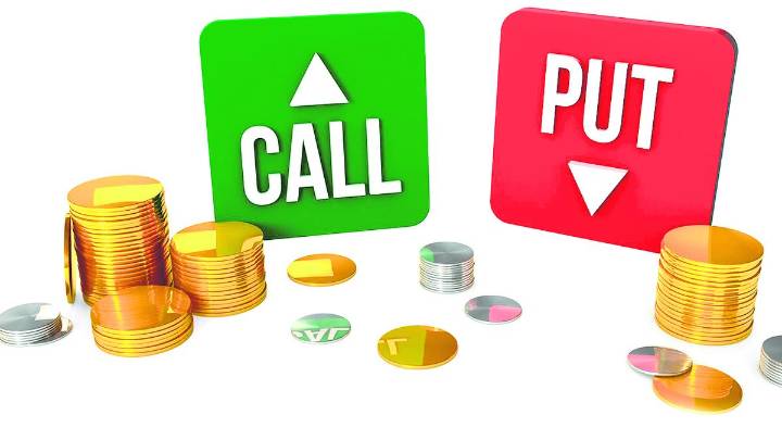 F&O Query: Should you hold 59000-call on Nifty Bank?