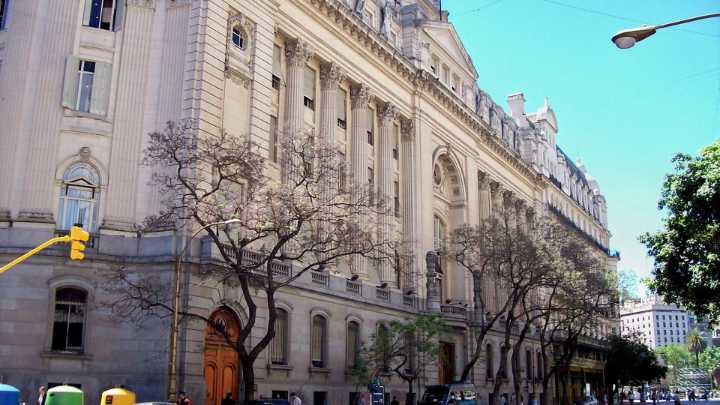 Recorte sobre gastos esenciales
