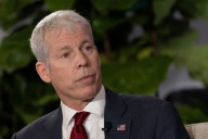 US pushes regulators on connecting data centers to grid