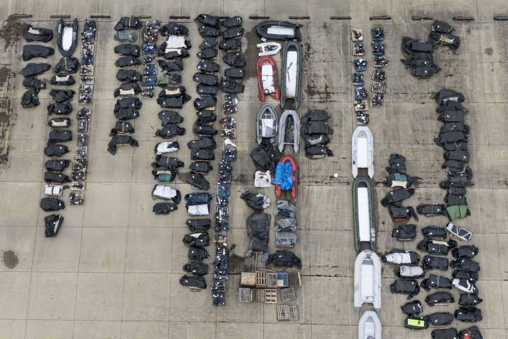 Russian spies have links to illegal migration smuggling gangs, reports claim