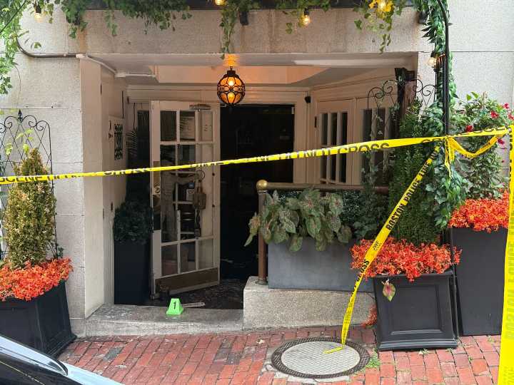 Man shot by police during alleged Beacon Hill breaking and entering arraigned