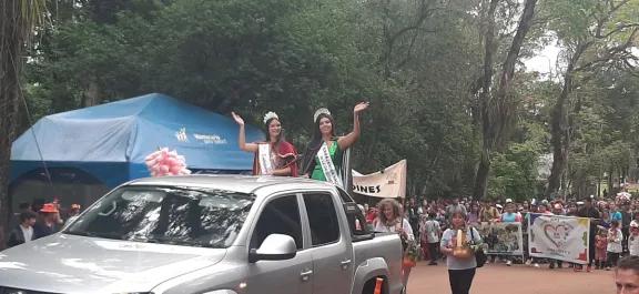 Arrancó la Fiesta Provincial de la Flor y Nacional de la Orquídea en Montecarlo