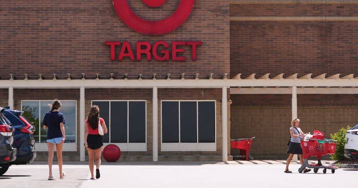 Target layoff: Around 1,000 employees