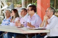 Alcalde y Secretario de Gobierno logran acuerdo con Los Parajes
